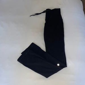 Lululemon extra long black leggings with pockets